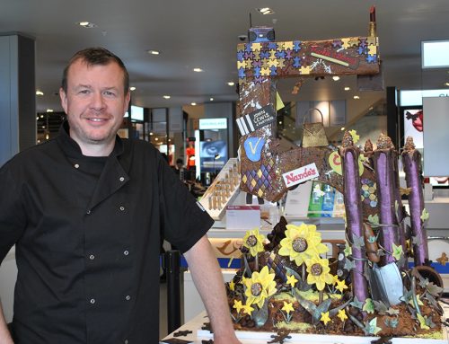 Giant chocolate sculpture unveiled at Vangarde Shopping Park